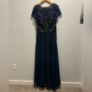 XSCAPE Embellished Chiffon Evening Dress Size 8 Navy Sequin Formal Ball Gown